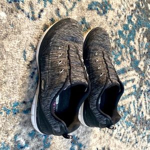 Skechers ultra wide fit air cooled memory foam